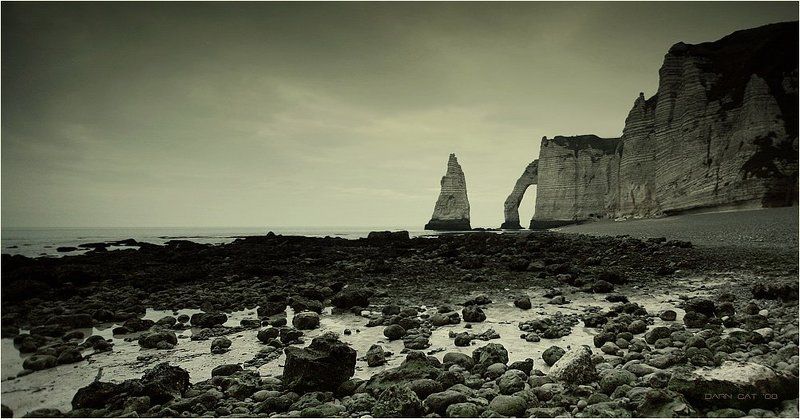 франция, этрета, скалы, море, камни На краю земли.. фото превью