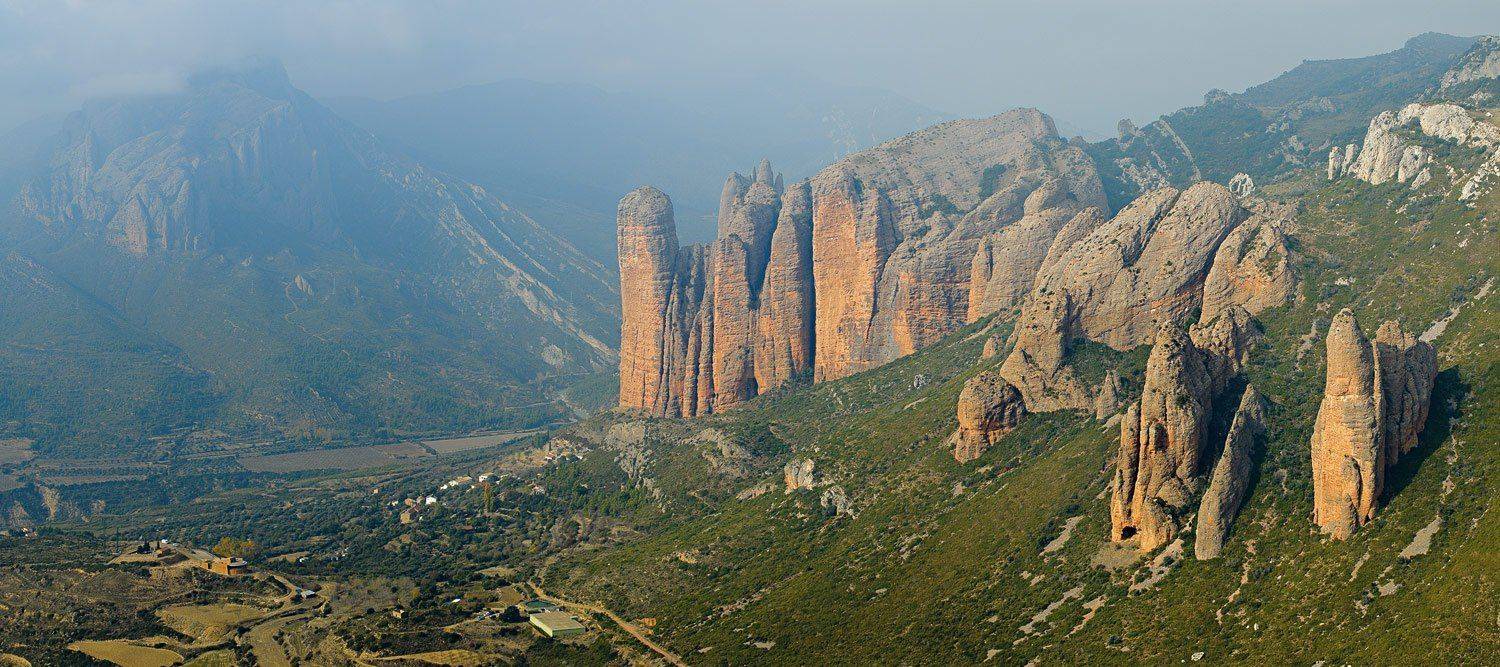 mallos de riglos, арагон, Горы, Долина, испания, Панорама, Пейзаж, Природа, скалы, Александр Константинов