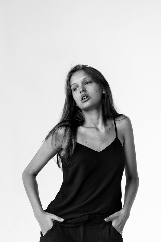 Portrait, girl, black & white, девушка, портрет в студии, крупный портрет Ksusha фото превью