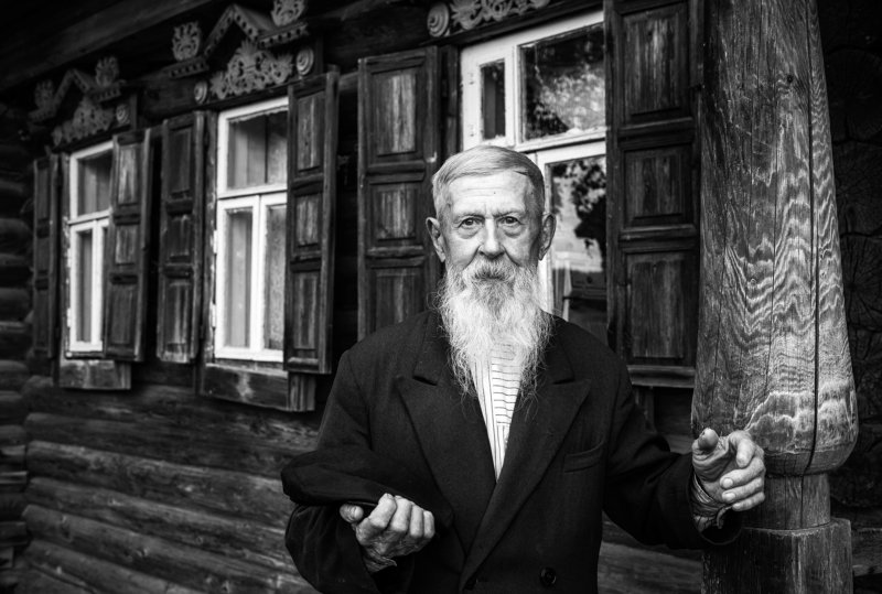 кержаки россия черно белое Богатый годами. Серия \