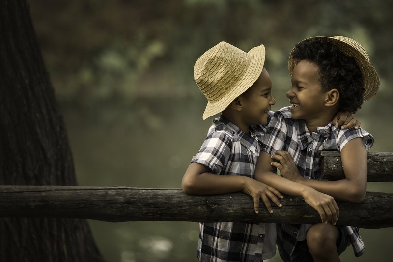 братья фото превью