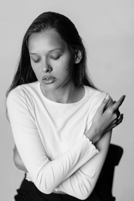 Portrait, girl, black & white, девушка, портрет в студии, крупный портрет Ksusha фото превью