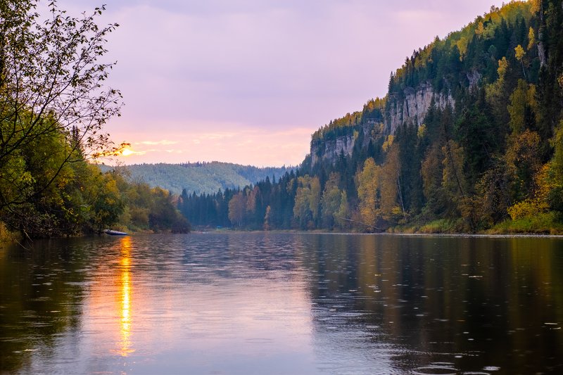 осень, река, скала, рассвет Рассвет над Усьвой фото превью