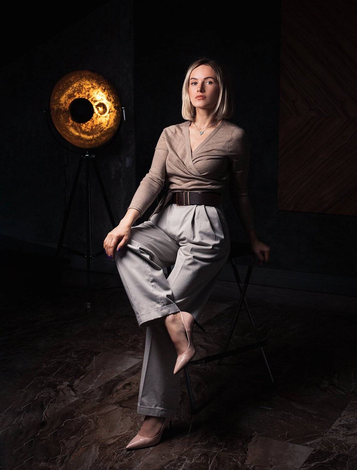 женский портрет, шикарная, красотка. девушка, фэшн, pretty woman, fashion, adult, lips, portrait, girl, attractive, pretty, model, hair, beautiful, natural, female, smile, beauty, studio, lady, elegance, glamour, curly, elegant, , Мелана Романова