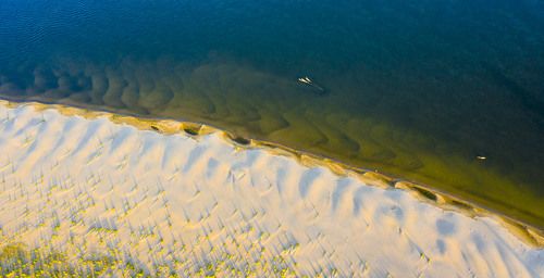 Дюны на острове и под водой