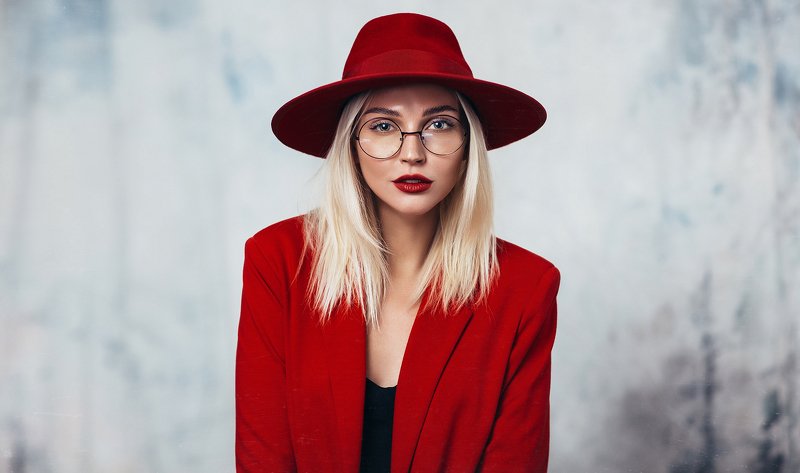 Red фото превью