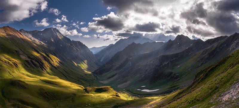 Сочи, горы, Красная Поляна, пейзаж, лето Лучи рассвета фото превью