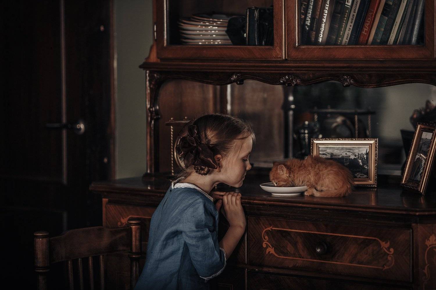 ретро, котенок, молоко, девочка. ребенок, ссср, Марина Петра