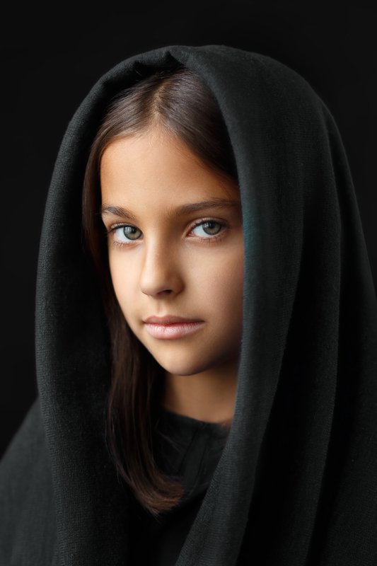 ребенок портрет Тая фото превью