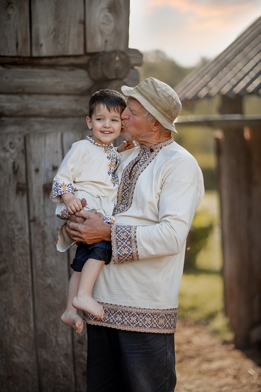 От дедушки пахнет солнцем фото превью