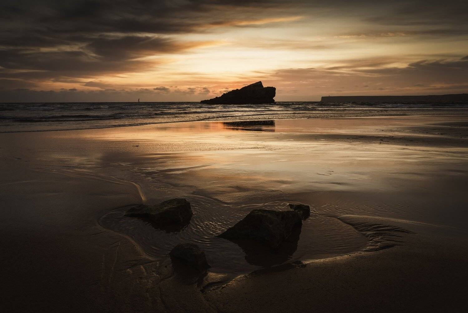 океан, пляж, камни, закат, Александр Безмолитвенный