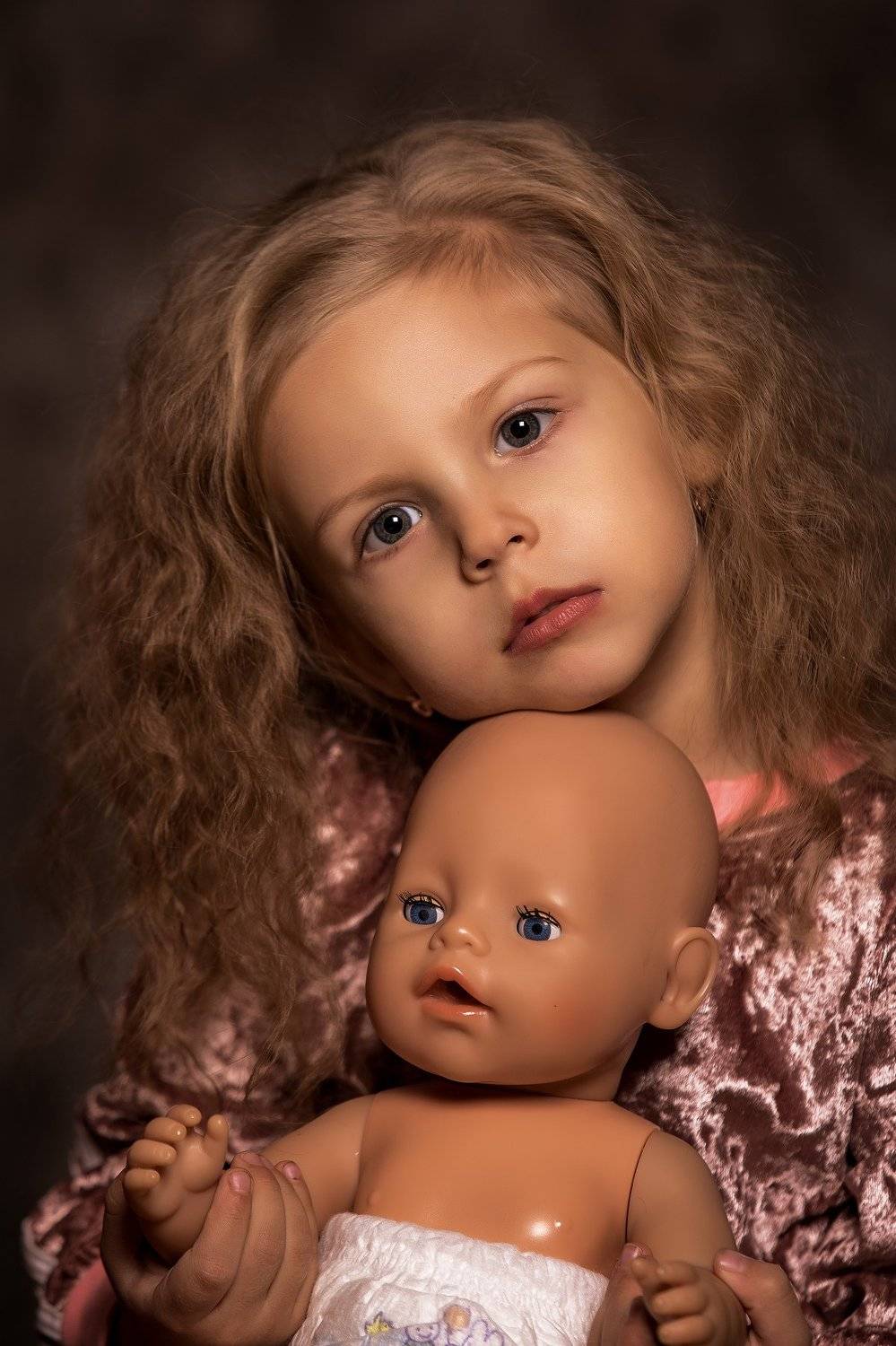 девочка, портрет, студия, кукла, Александр Игнатьев