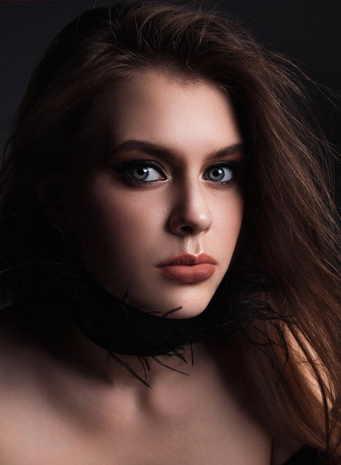 женский портрет, шикарная, красотка. девушка, фэшн, pretty woman, fashion, adult, lips, portrait, girl, attractive, pretty, model, hair, beautiful, natural, female, smile, beauty, studio, lady, elegance, glamour, curly, elegant,, Мелана Романова