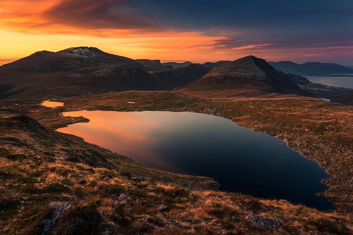 norway,nature,mountains,light,sunset,lake, Tomek Orylski