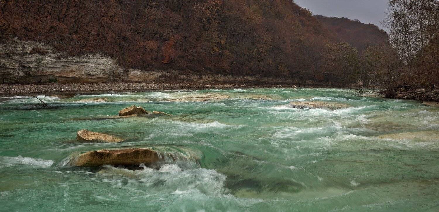 река, малая, лаба, белые, скалы, осень, бирюза, охра, Николай Мысливцев