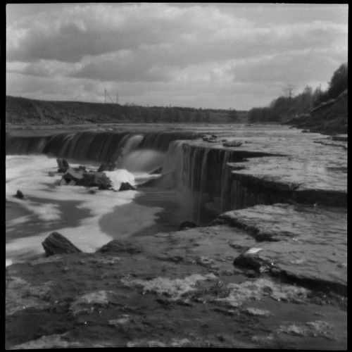 На Саблинском водопаде