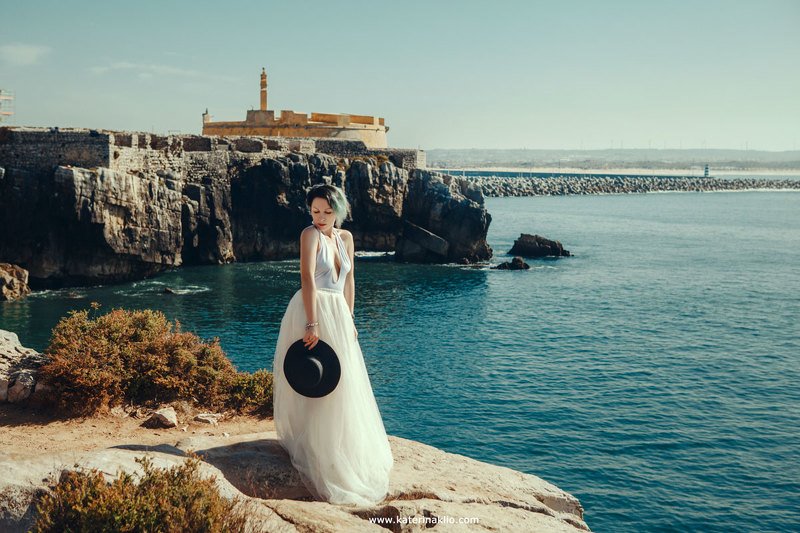 ocean, dress, lady, castle, hat, dress  фото превью