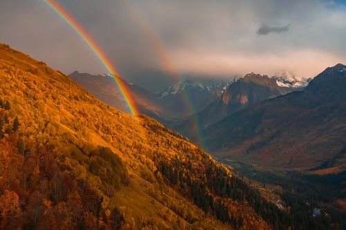 Радуга в горах