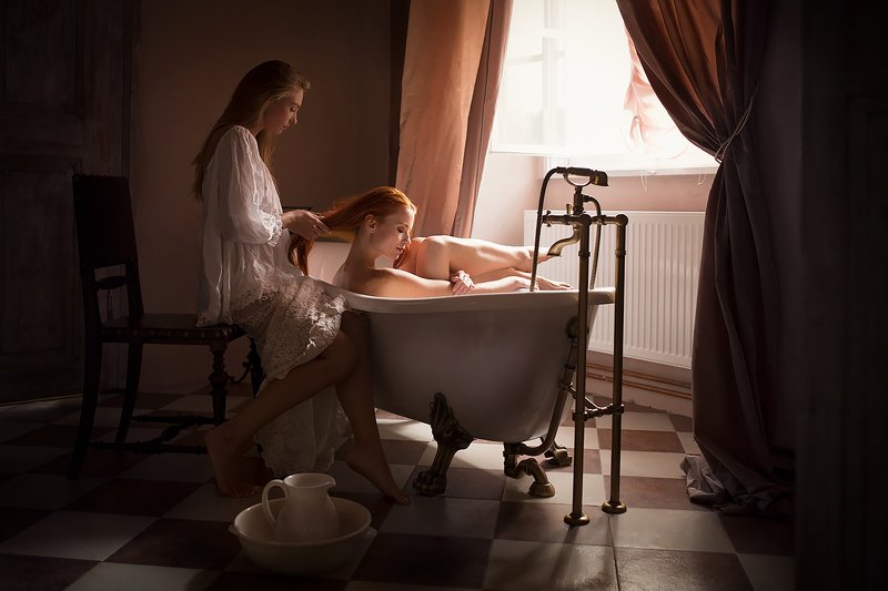 Sisters фото превью