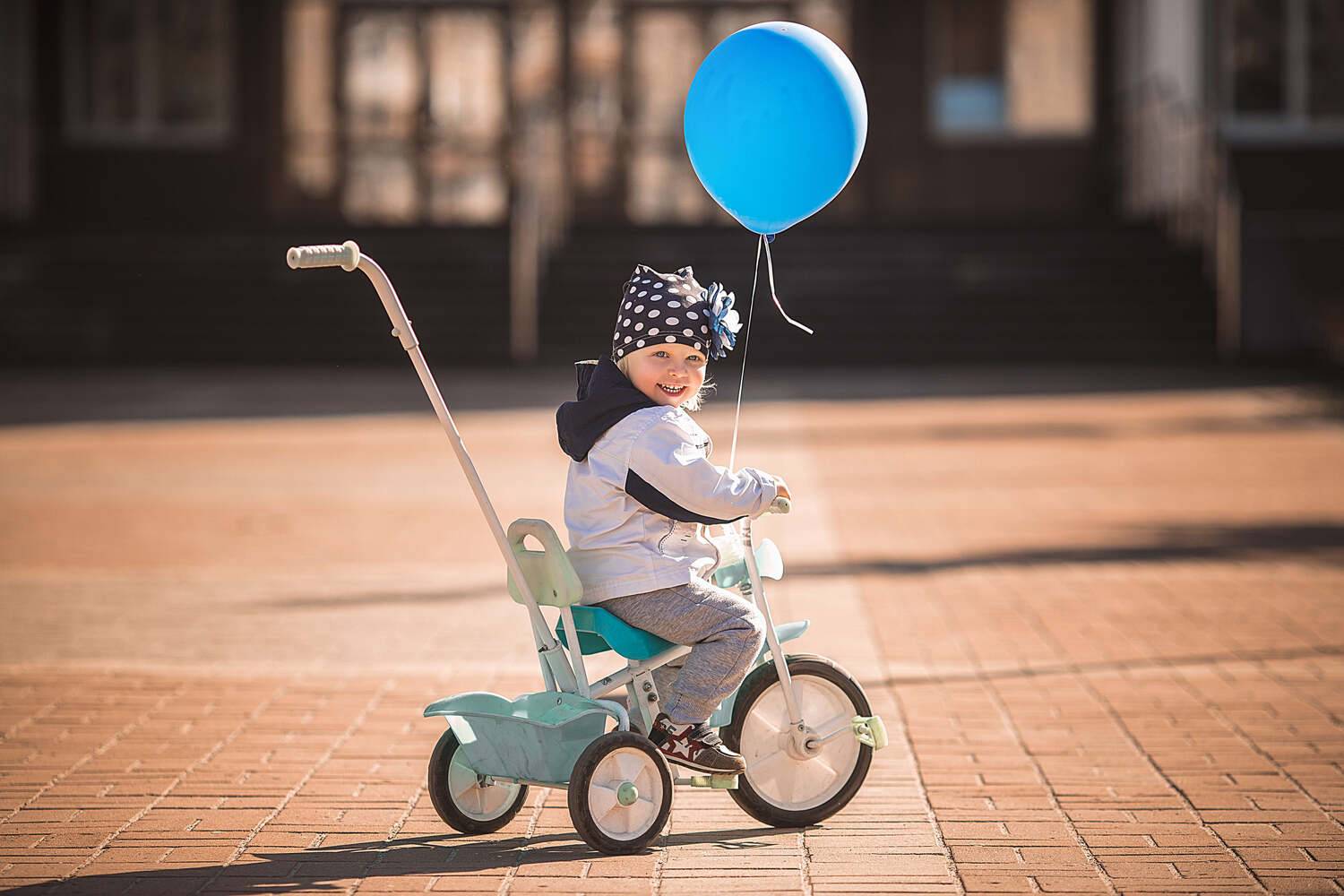 девочка , портрет, фотосессия, весна, прогулка, семья, велосипед, игры, Владимир Васильев