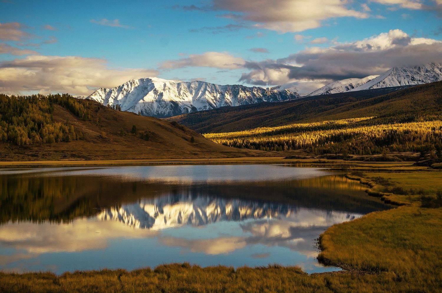природа  алтай  горы пейзаж путешествие осень тени северо-чуйский хребет отражение озеро джангысколь, Людмила