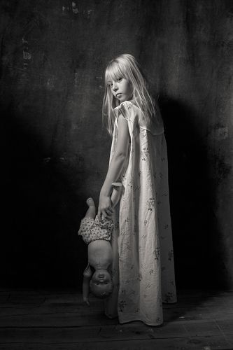 Дети и куклы