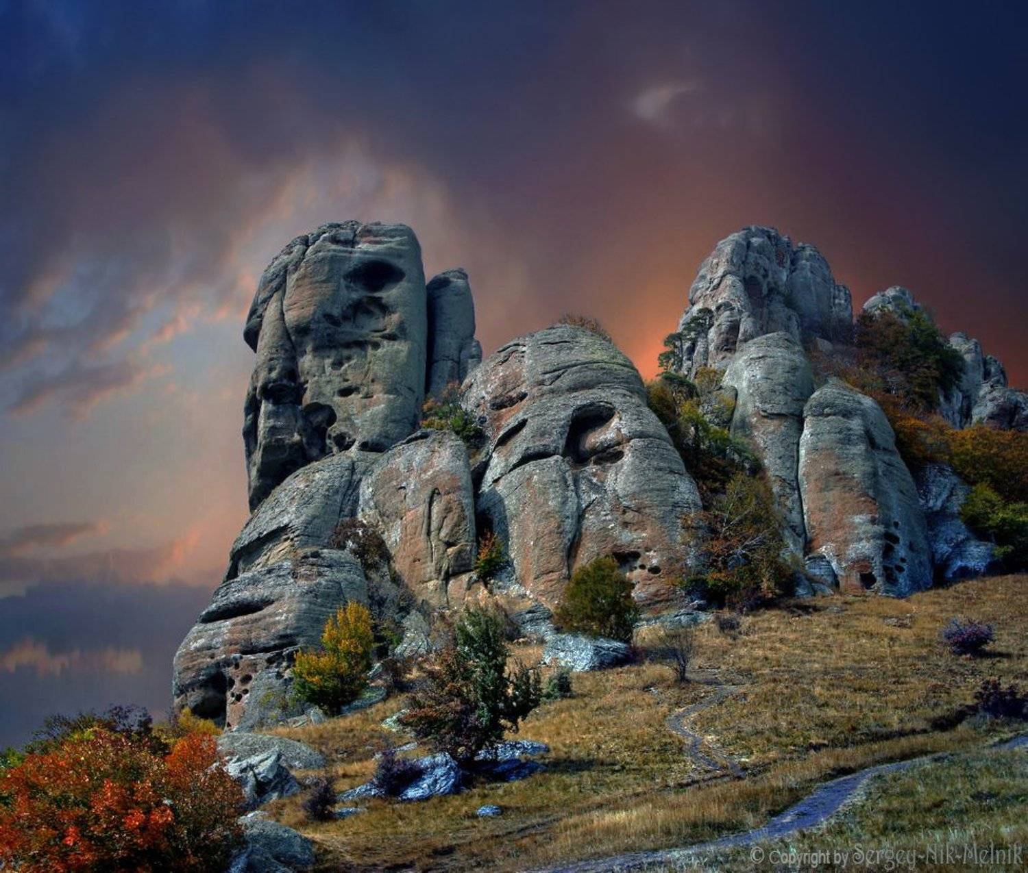 каменные-монстры-крыма, долинапривидений, горы, скалы, зеленогорье, панагия, алушта, демерджи, крым, симеиз, чатырдаг, Melnik-oy Serg-N-