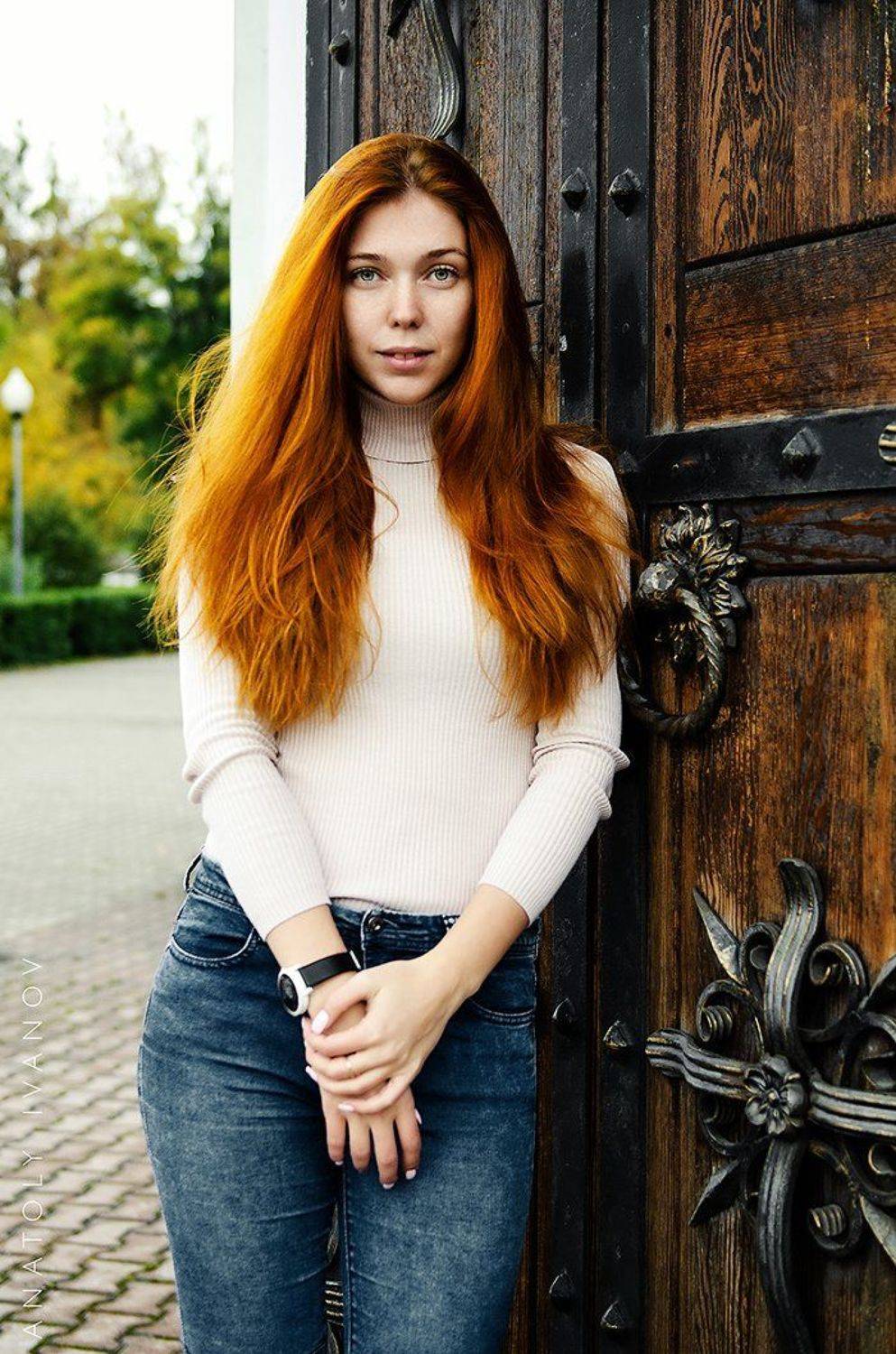 портрет, девушка, город, Анатолий Иванов