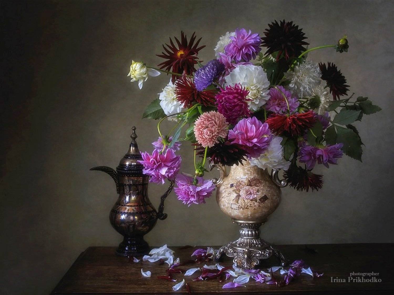 натюрморт, осень, букет, садовые цветы, георгины, астры, Ирина Приходько