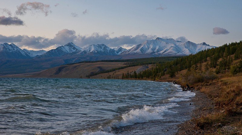 озеро, хубсугул, монголия, вечер, закат, , осень, волны, облака Побережье озера Хубсугул фото превью