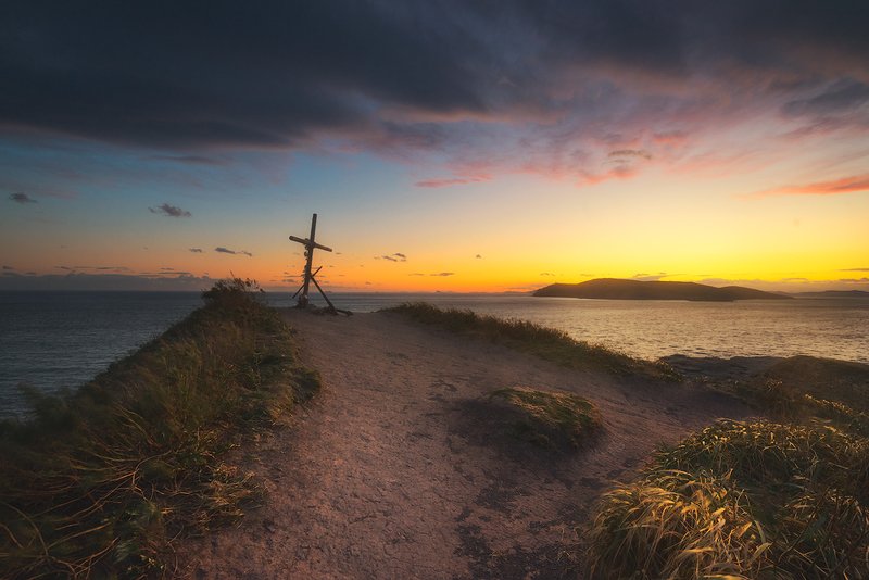 закат краски свет небо облака тучи солнце мыс крест море трава вечер дмитрий подкопаев ***** фото превью