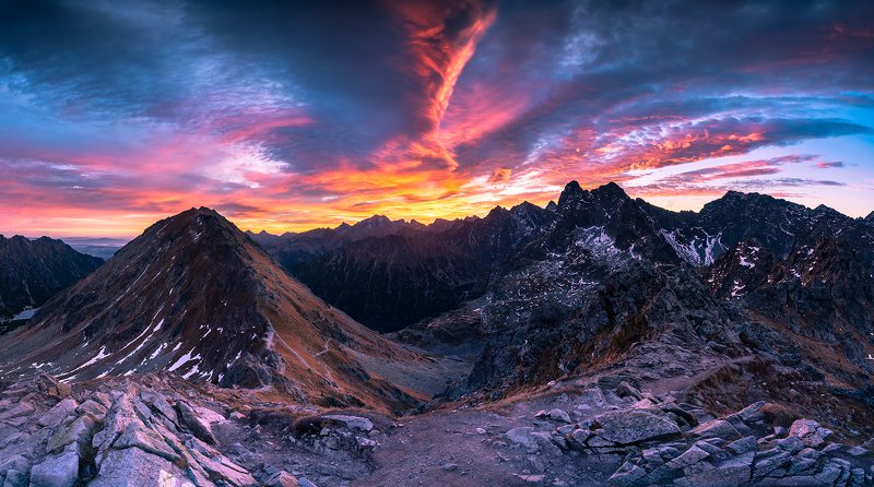 landscape, stream, mountains, zakopane, poland, sun, green, tatry, view, trees, niebo, water, szpiglasowy wierch This morning from Szpiglasowy Wierch фото превью