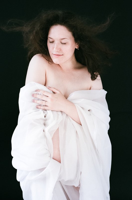 Беременность, женский портрет, пленка, ожидание, портрет, 35мм Любовь фото превью