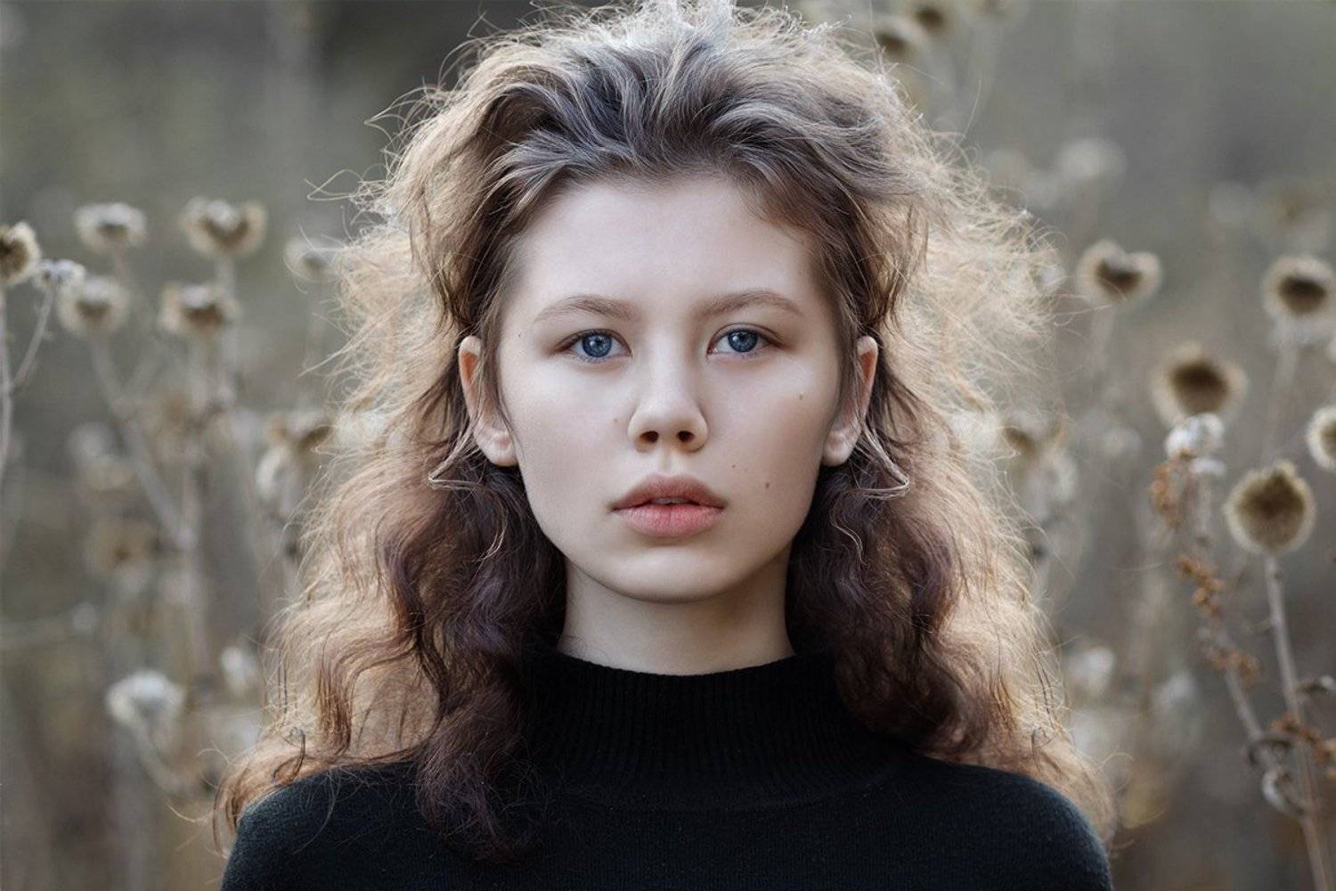 портрет, девушка, уличный портрет, съемка на улице, женский портрет, творческая съемка, осень, Nika Peychev