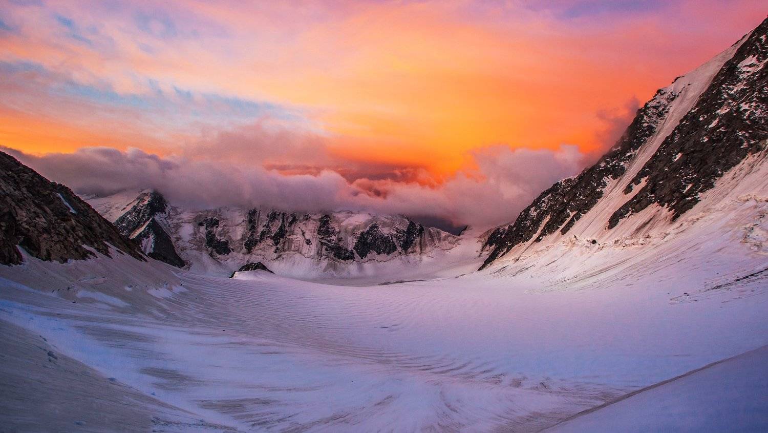 Алтай, Белуха, Рассвет, Оранжевый, Яркий, облака, небо, утро, горы, Vyacheslav Lozhkin