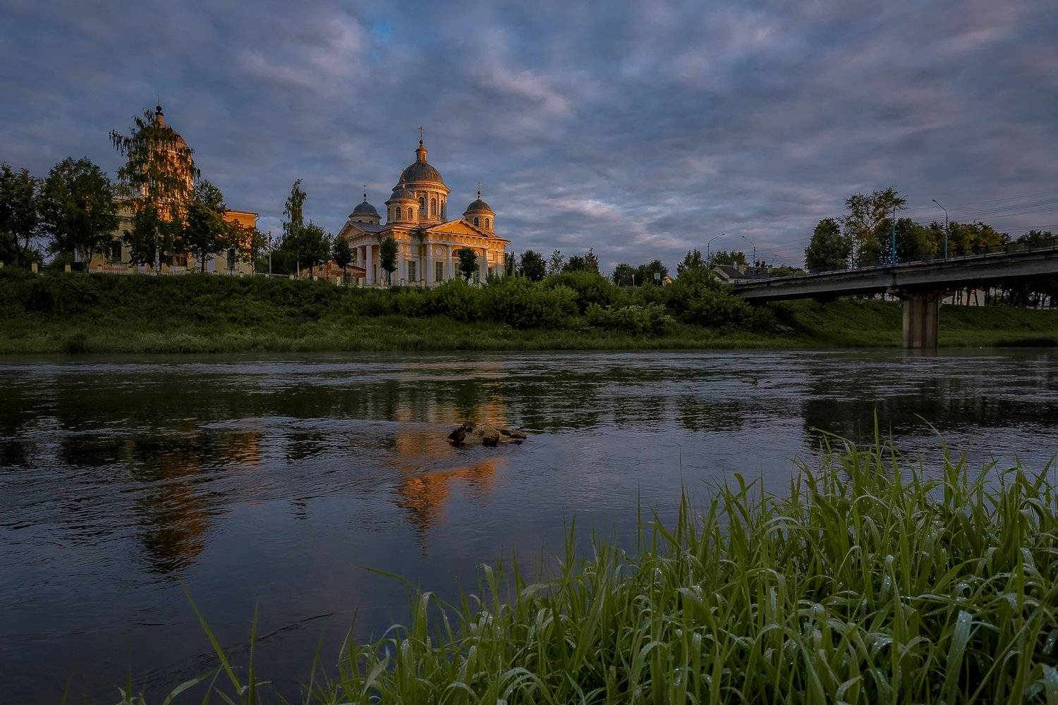 торжок, рассвет, тверская область, церковь, храм, россия, лето, Аня Юхова