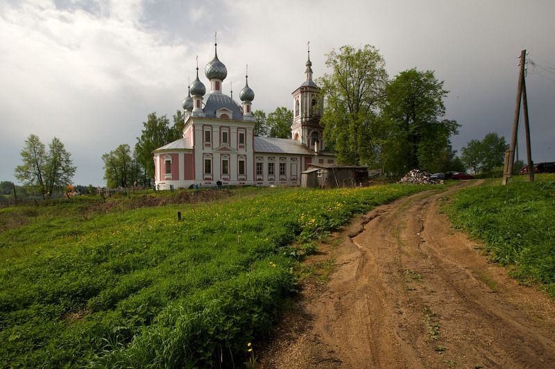 село, храм, весна, май, дорога  фото превью