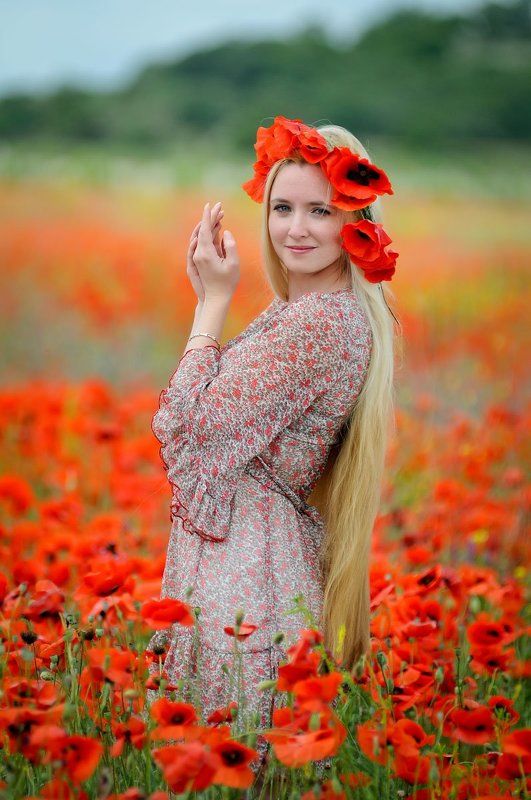 Где-то в маковых полях Крыма фото превью