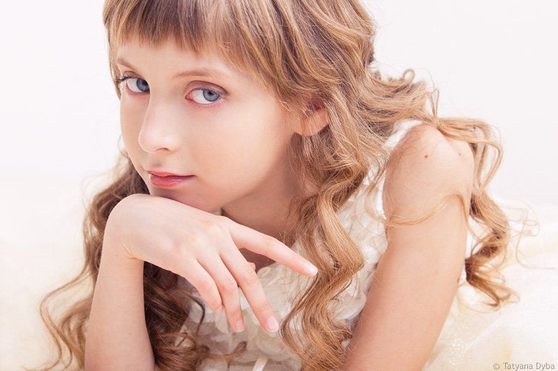 Polina\'s portrait фото превью