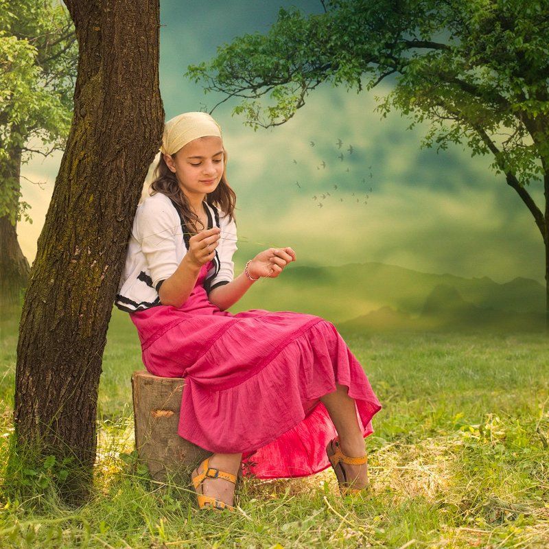 sky, red, girl, clouds, tree, beautiful, grass, green, wood, mounting, dreamer, ioana The inside dreamer фото превью