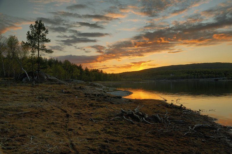 То ли закат, то ли рассвет фото превью