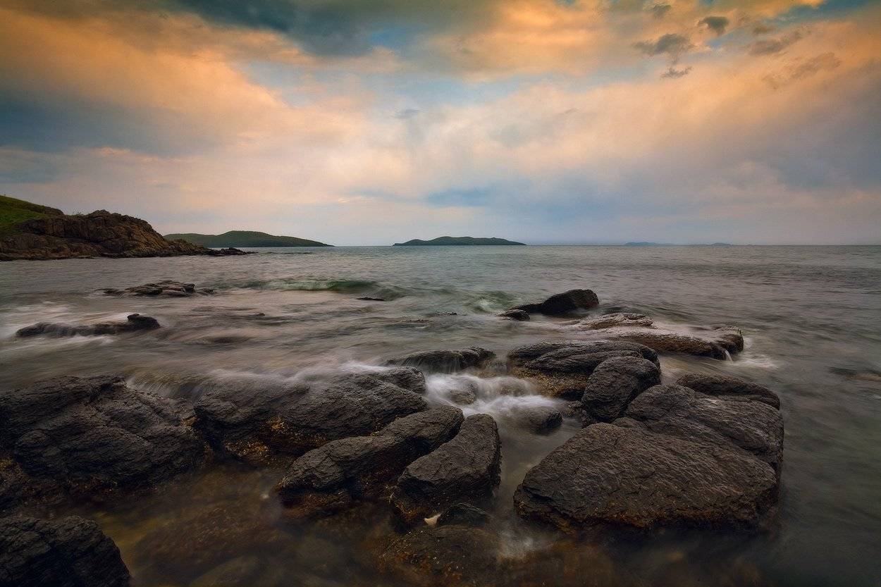 вечер, море, камни, небо, облака, Андрей Кровлин