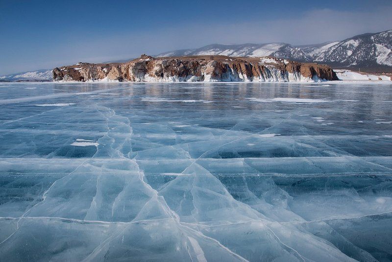 Лёд Байкала