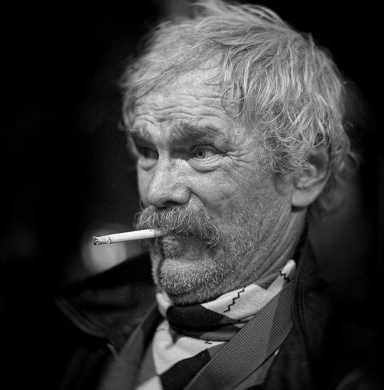 Незнакомец фото превью