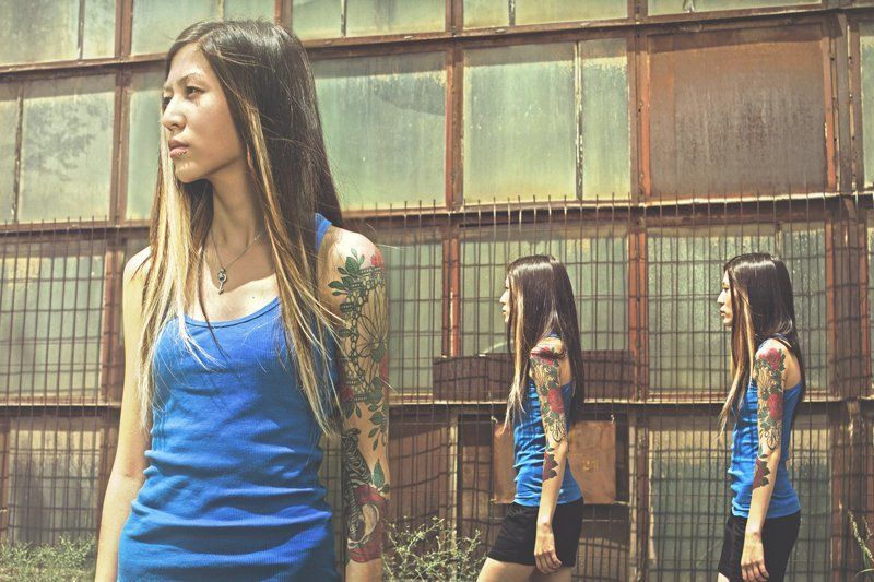 portrait,портрет,girl,девушка,tattoo,татуировка A girl with a tattoo. фото превью