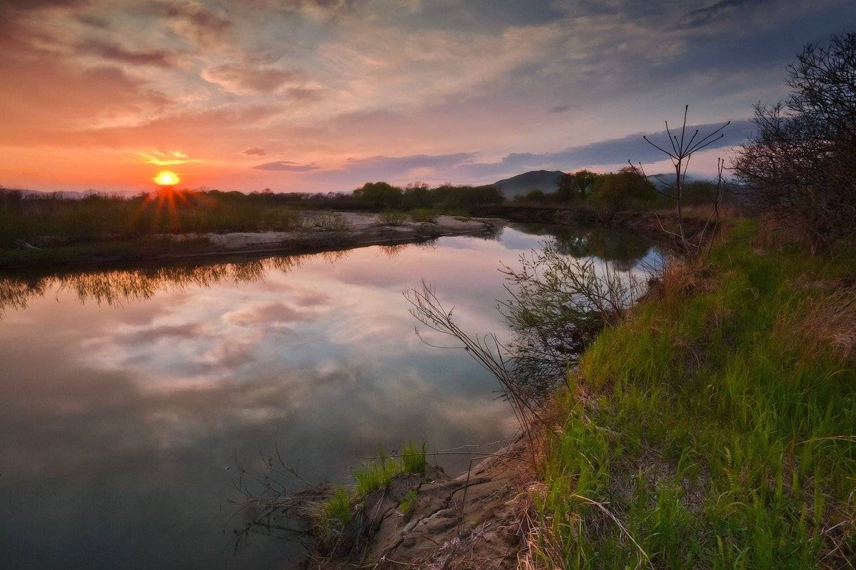 вечер, река, закат, солнце, трава, Андрей Кровлин
