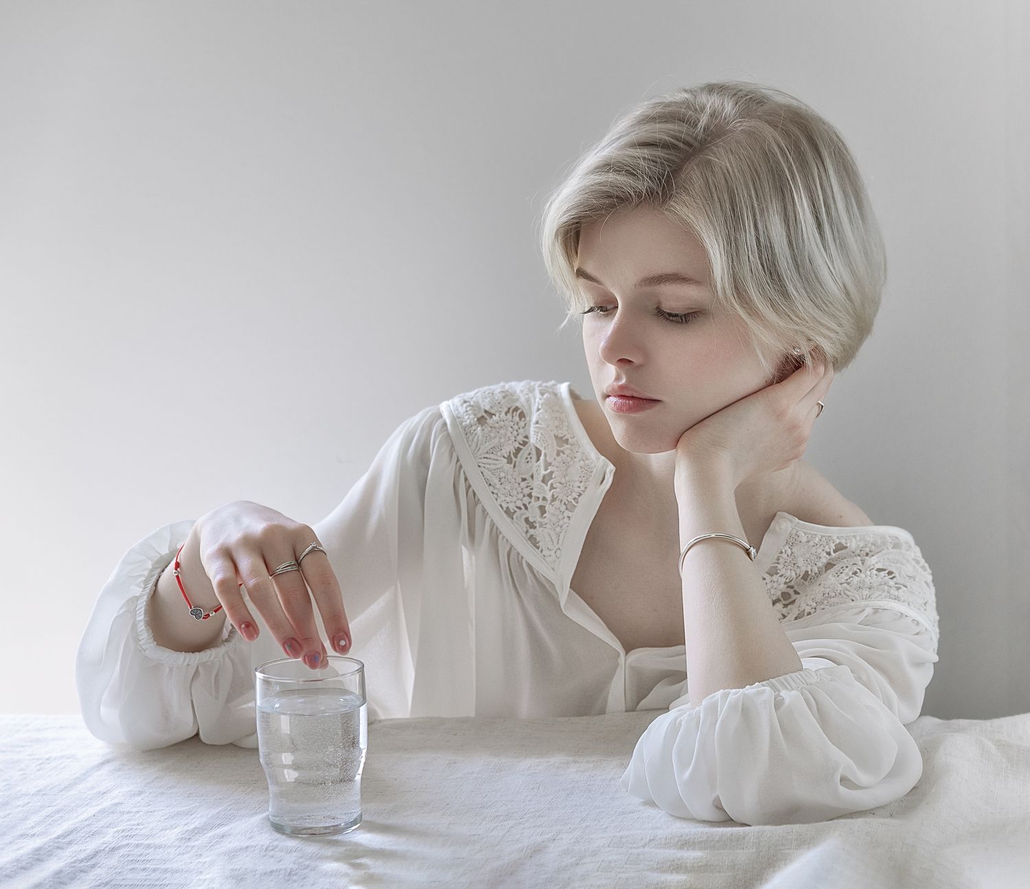 fine art , постановочная фотография ,жанровый портрет, губы , portrait, Natalia Kholodova