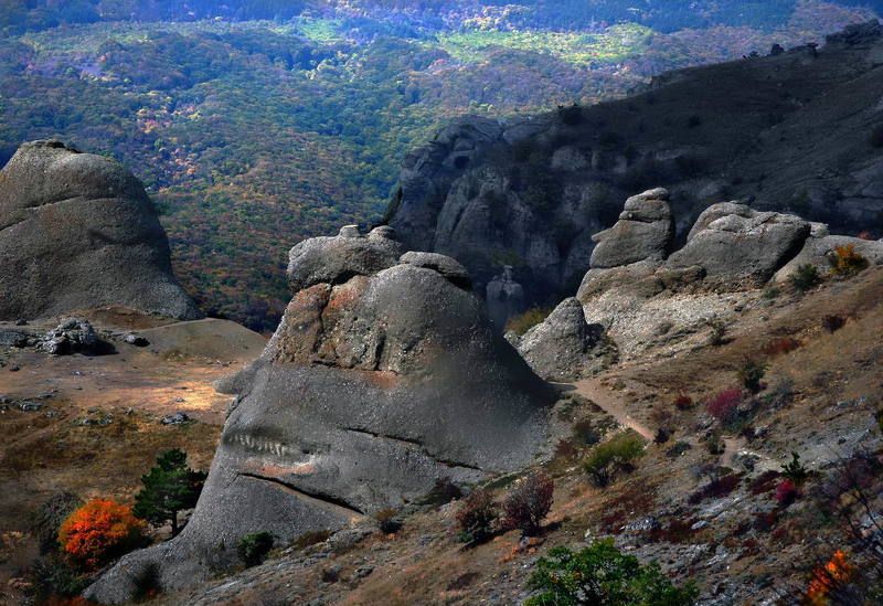каменные-монстры-крыма, горы, скалы, водопад, джур-джур, зеленогорье, панагия, алушта, демерджи, крым, симеиз, чатырдаг, sergey-nik-melnik Жизнь на скалах хороша! Ждём пивосик не спеша! фото превью