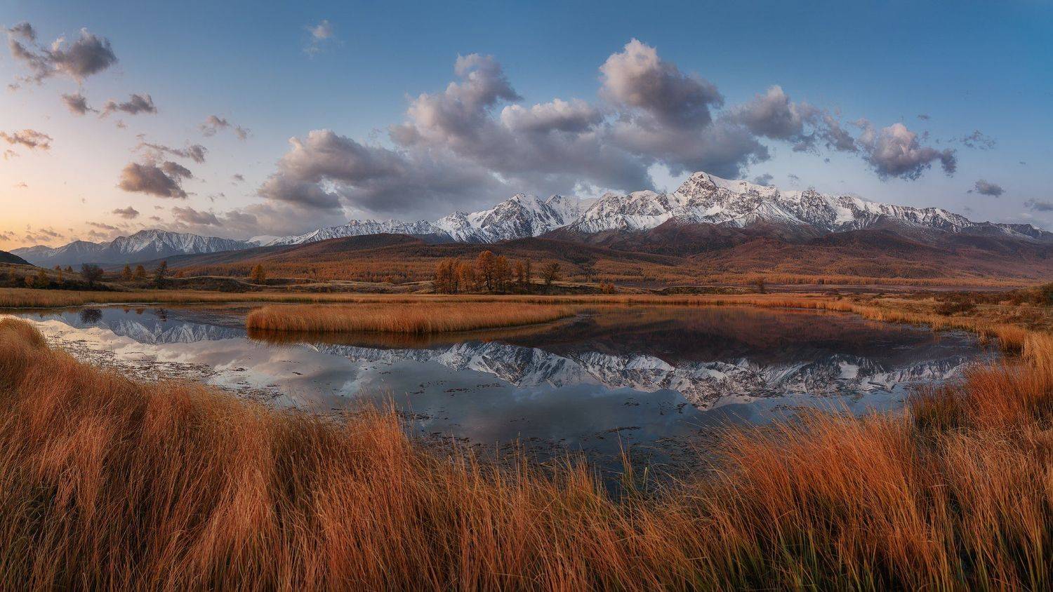 алтай, осень, горы, северо-чуйский хребет, ештыкель, джангысколь, отражение, водное зеркало, лиственницы, улаганский район, утро, Алена Рубан