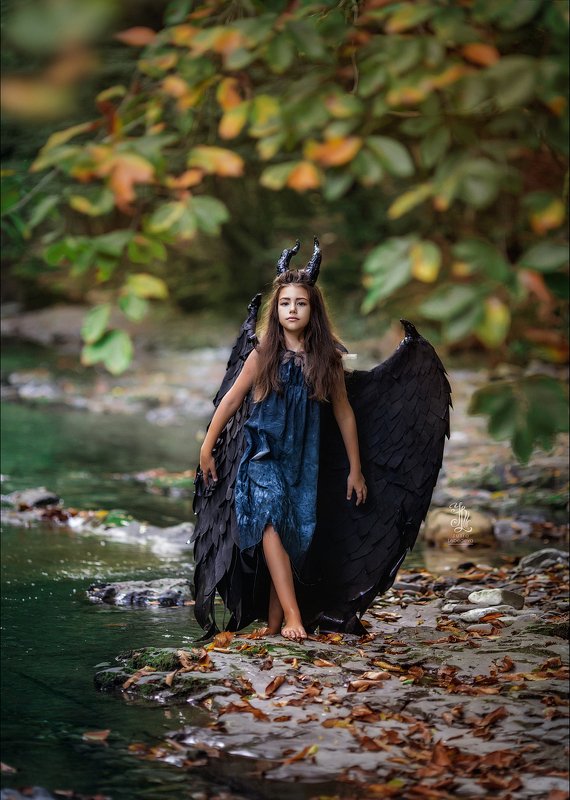 #girl #portrait #beauty #lady #135mm #pretty Magic forest фото превью